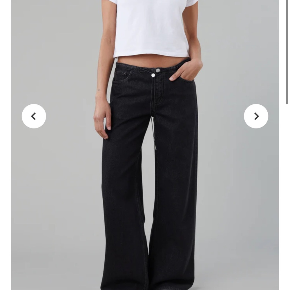 STILL HERE JEANS